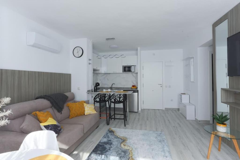 Apartamentos De Benidorm, Playa Poniente, Espana 외부 사진